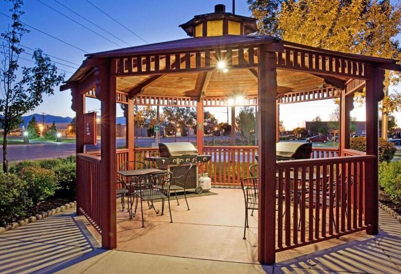 فندق Sonesta Simply Suites Salt Lake City Airport