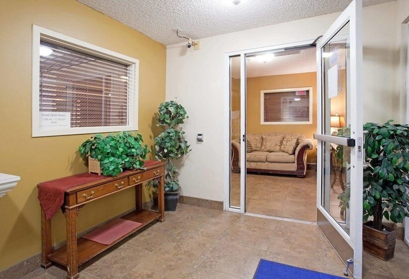 فندق Sonesta Simply Suites Salt Lake City Airport