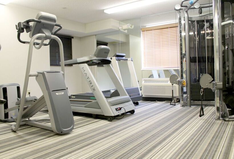 Отель Sonesta Simply Wichita Airport