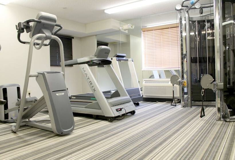 酒店 Sonesta Simply Wichita Airport