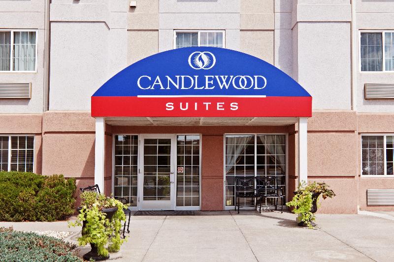 酒店 Sonesta Simply Wichita Airport