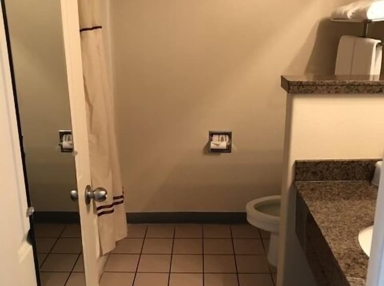 בית מלון כפרי St. George Inn And Suites