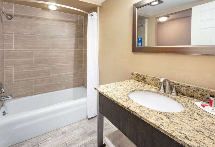 酒店 Super 8 By Wyndham Marysville/port Huron Area