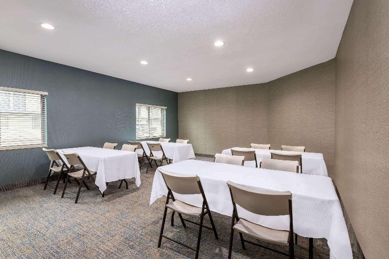 酒店 Super 8 By Wyndham Marysville/port Huron Area