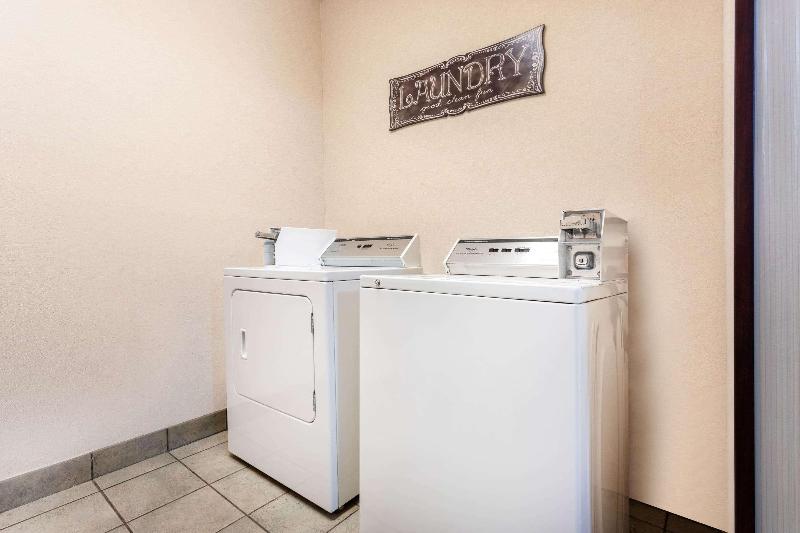 酒店 Super 8 By Wyndham Marysville/port Huron Area