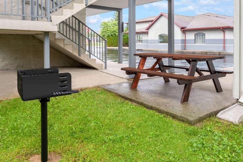 酒店 Super 8 By Wyndham Marysville/port Huron Area