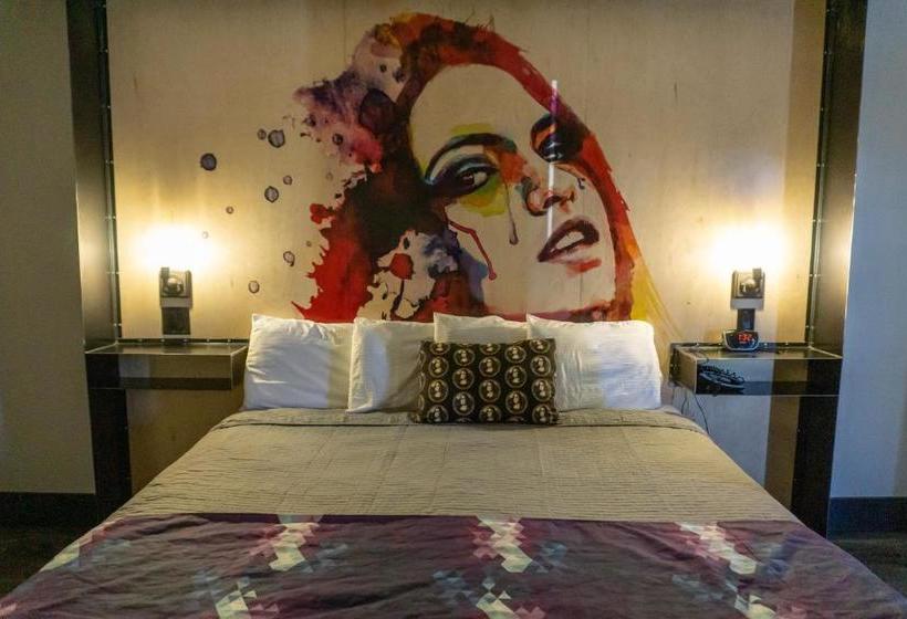 هتل Surestay  By Best Western Phoenix Downtown