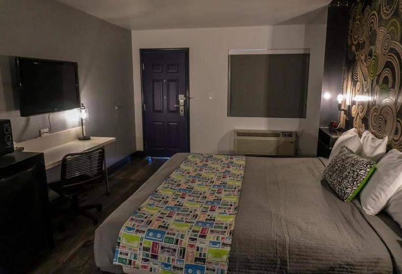 هتل Surestay  By Best Western Phoenix Downtown