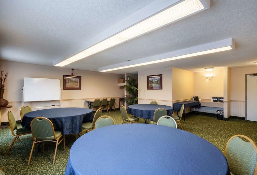 Surestay Hotel By Best Western Seatac Airport North