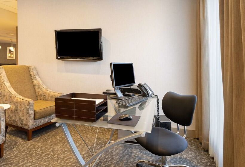 Surestay Hotel By Best Western Seatac Airport North