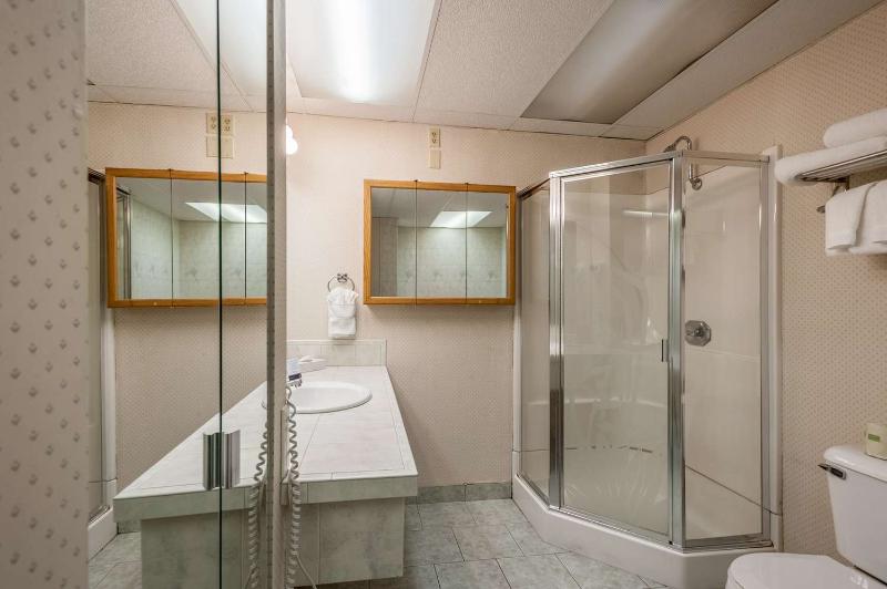 Surestay Hotel By Best Western Seatac Airport North