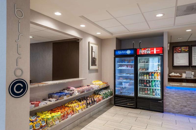 Surestay Hotel By Best Western Seatac Airport North