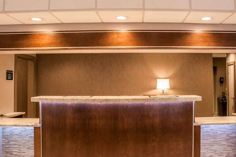 Surestay Hotel By Best Western Seatac Airport North