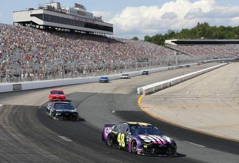 فندق The Centennial