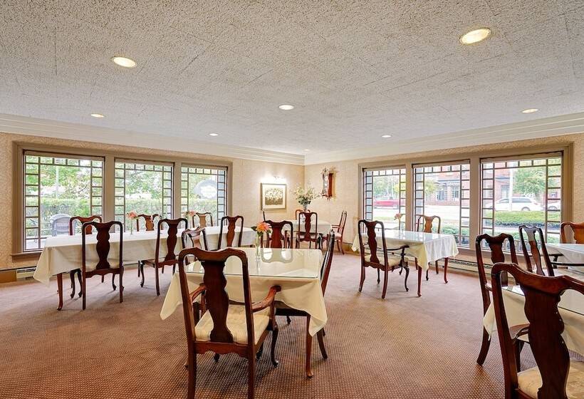 酒店 The Clarkson Inn