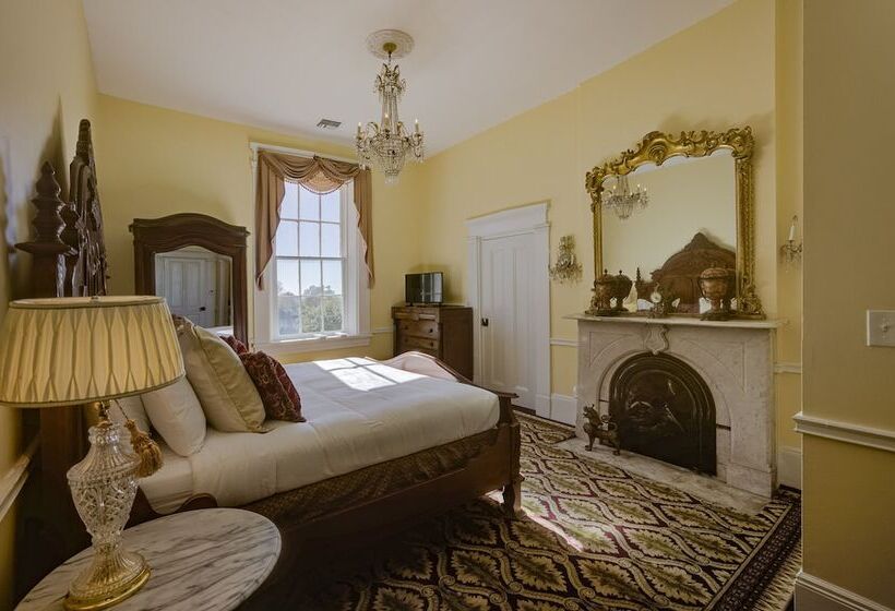 فندق The Inn At Cedar Grove