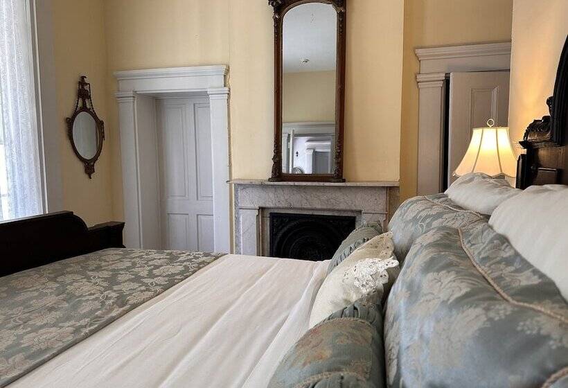 فندق The Inn At Cedar Grove