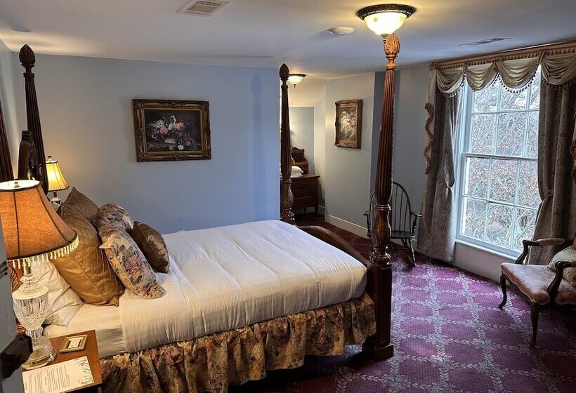 فندق The Inn At Cedar Grove