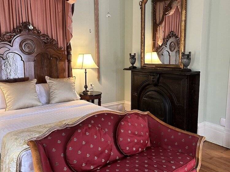 فندق The Inn At Cedar Grove