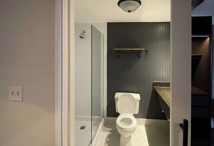 The Century House, Ascend Hotel Collection