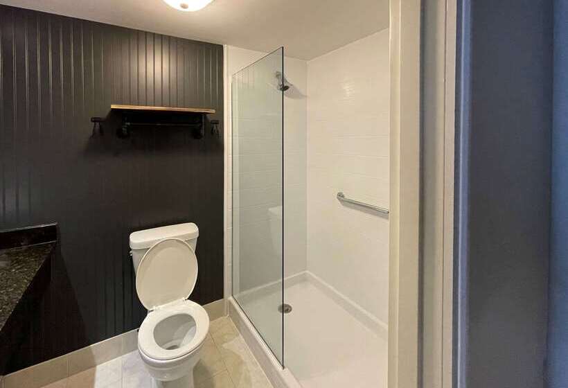 The Century House, Ascend Hotel Collection