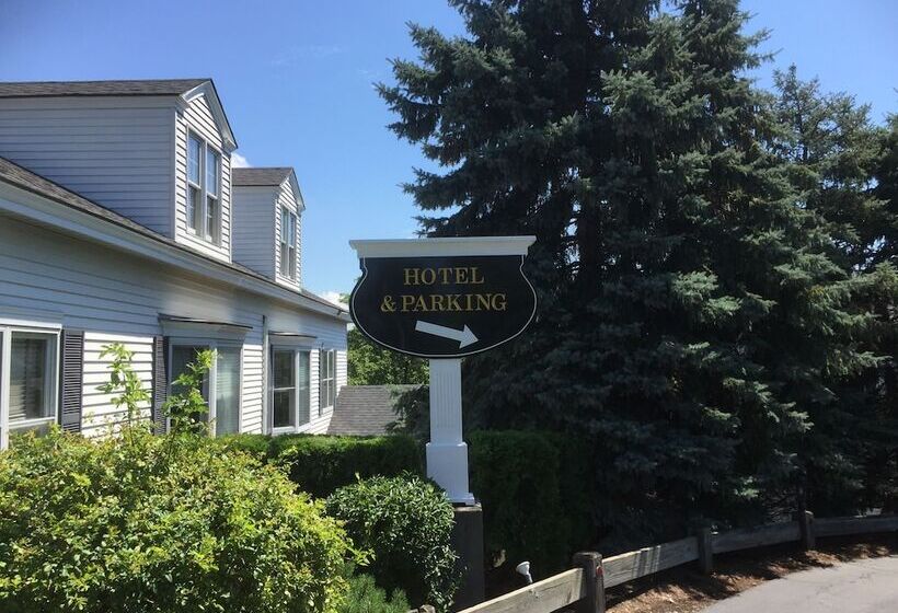 The Century House, Ascend Hotel Collection