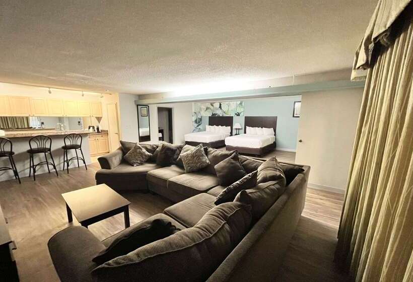 Отель Wyndham Garden Ann Arbor