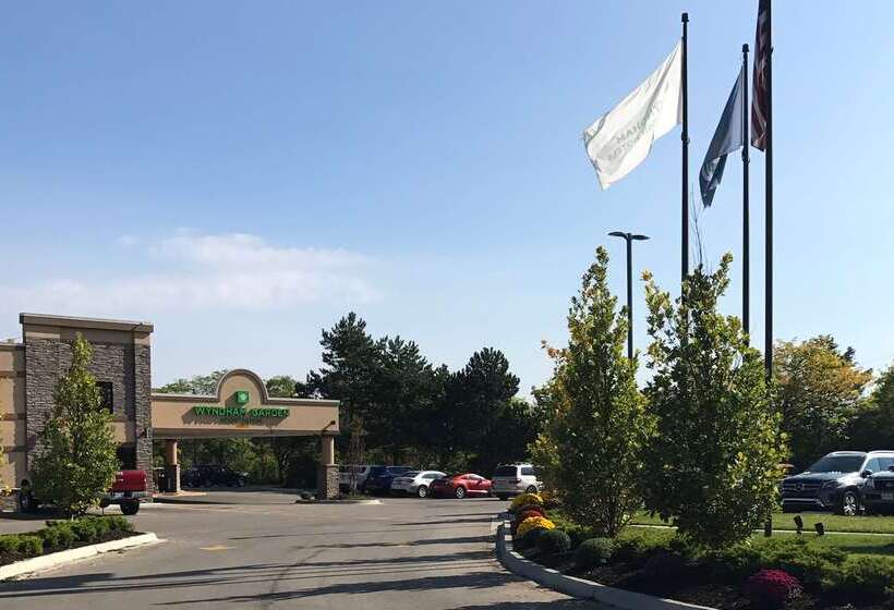 Отель Wyndham Garden Ann Arbor