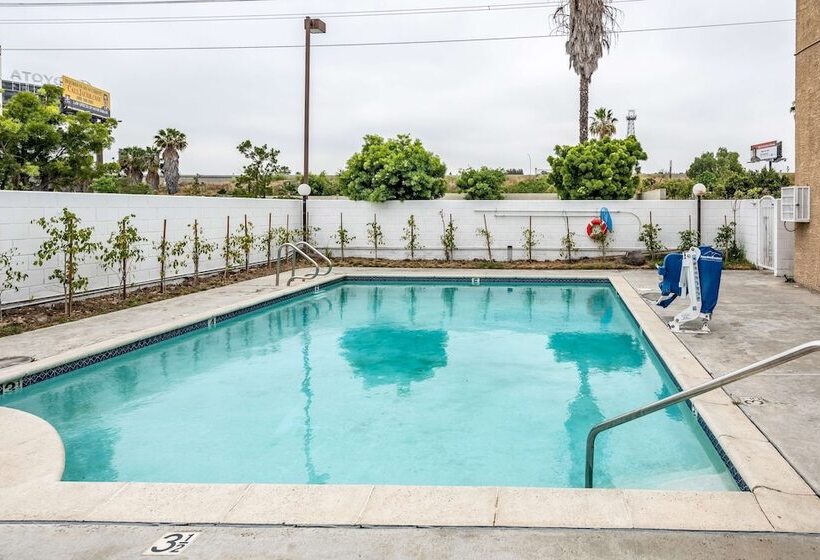 Motel 6 Gardena, Ca   South