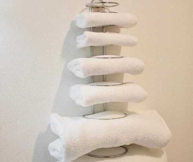 فندق على الطريق Cascade Lodge