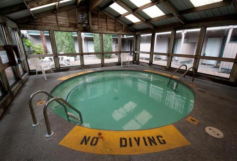 فندق على الطريق Cedarwood Inn Of Ashland