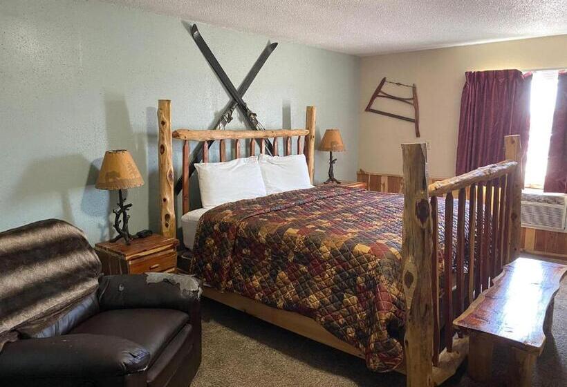 فندق على الطريق Celebrity Inn