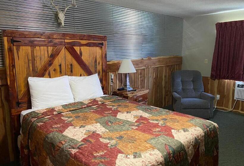 فندق على الطريق Celebrity Inn