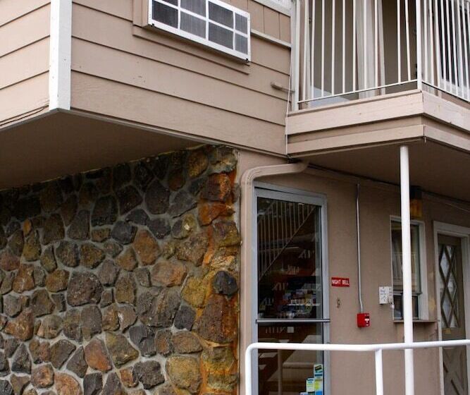 فندق على الطريق San Luis Inn And Suites