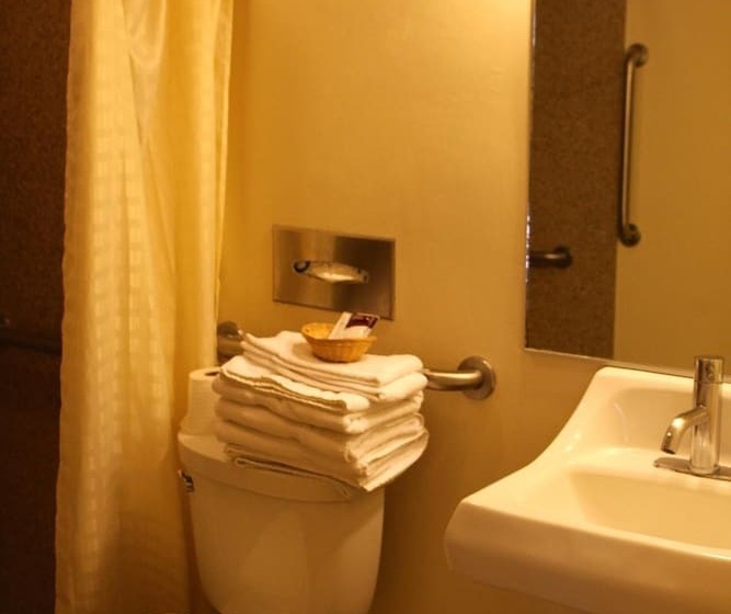 מוטל San Luis Inn And Suites
