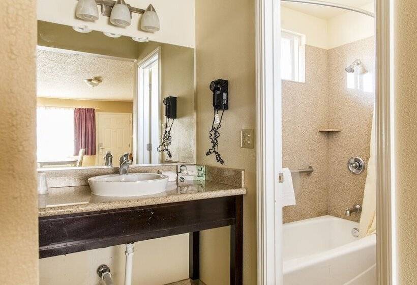 فندق على الطريق San Luis Inn And Suites