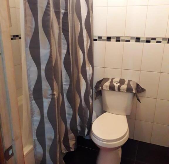 مبيت وإفطار Hostal Girasoles, Empresas,facturas