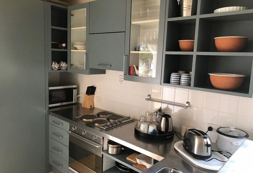 The Bruce Waterfront Apartments By Avi