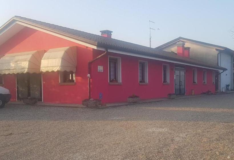 ホテル Agriturismo Ai Colori