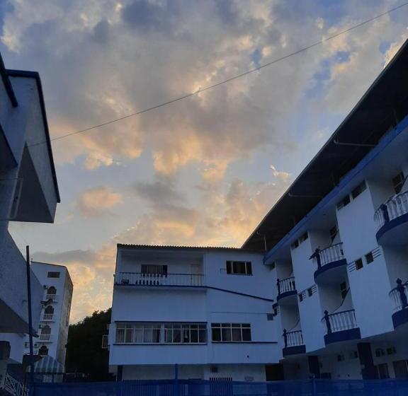 هتل Es Lancers, Melgar