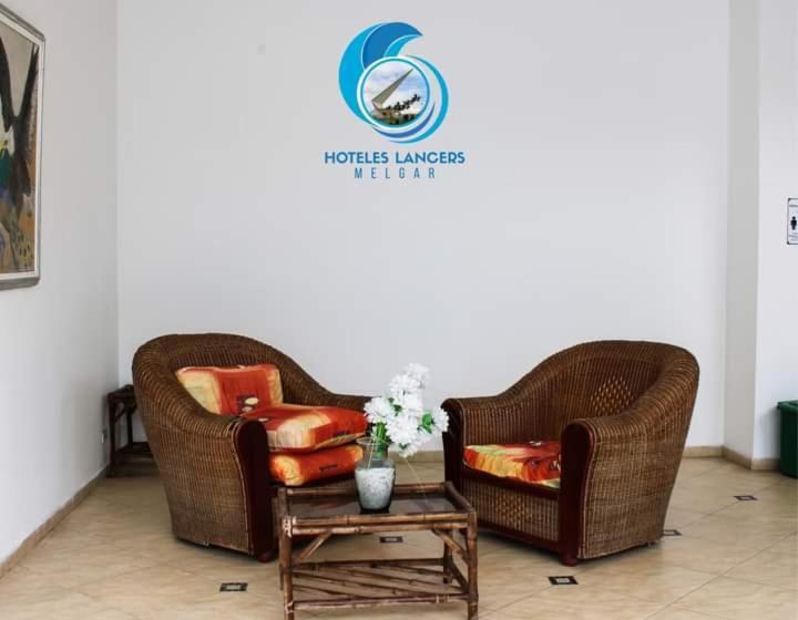 هتل Es Lancers, Melgar