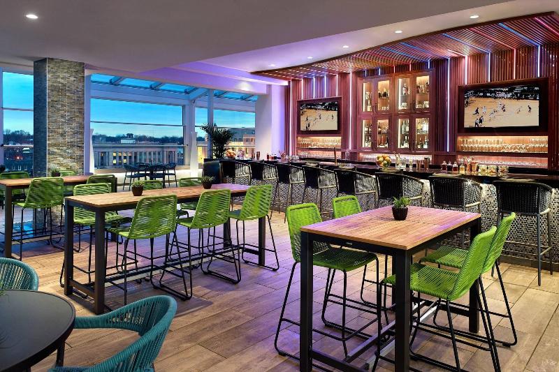 هتل Lexington Marriott City Center