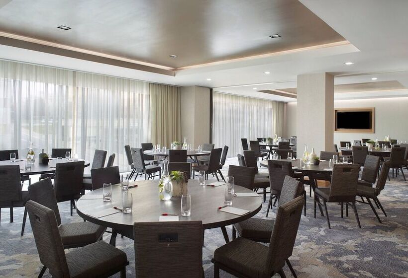 هتل Lexington Marriott City Center