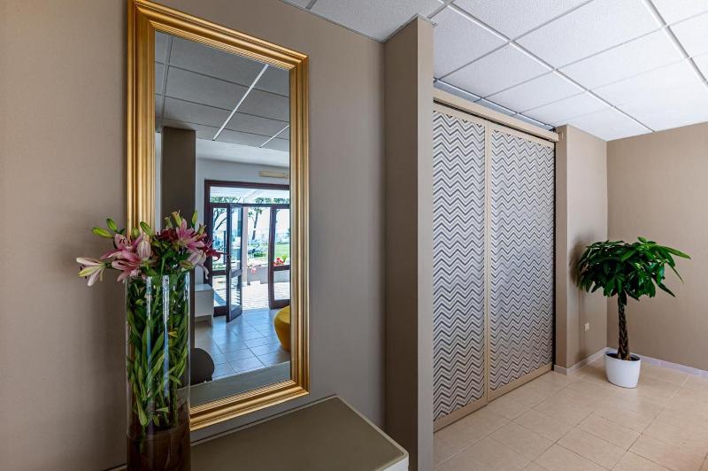 ホテル Lido Beach Phg