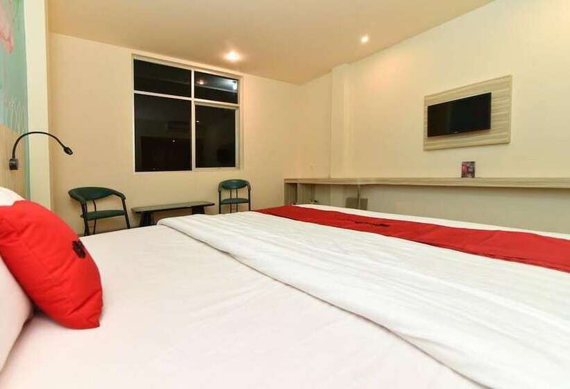 호텔 Reddoorz Plus @ Ketapang Satu Beach Kupang