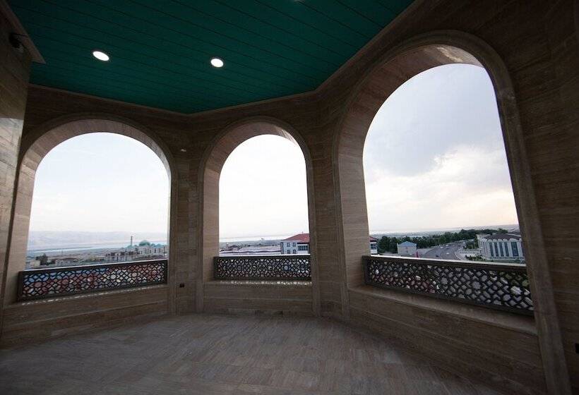 هتل Saat Meydani Nakhchivan