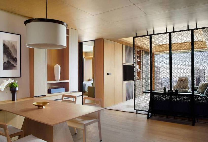 Отель The Ritzcarlton, Xi An