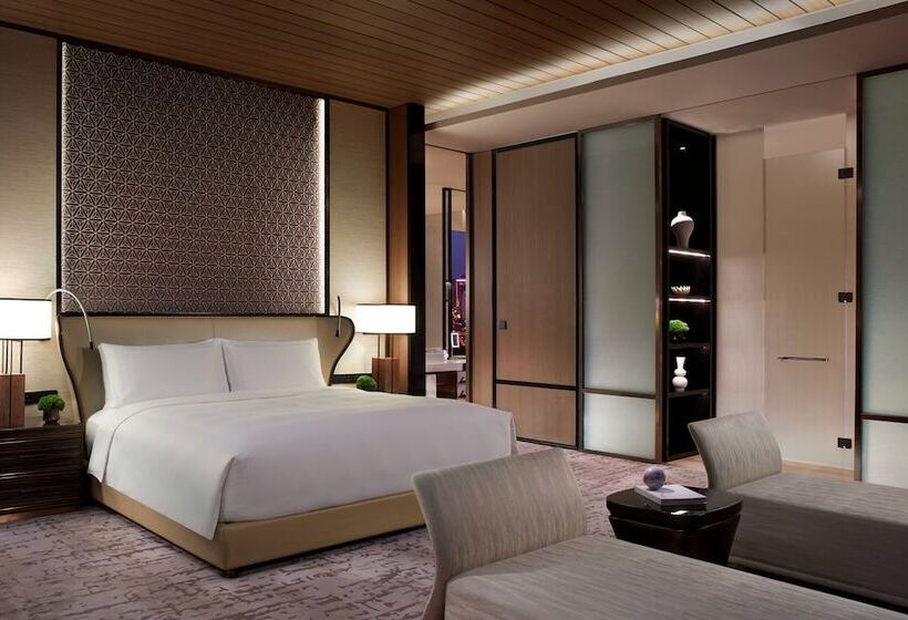 Отель The Ritzcarlton, Xi An