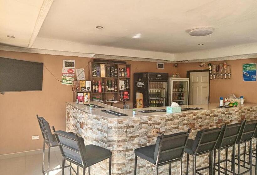 Matt Bed And Breakfast