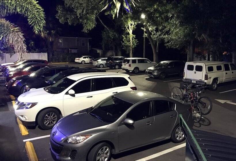 فندق على الطريق Tropical Inn & Suites, Downtown Clearwater